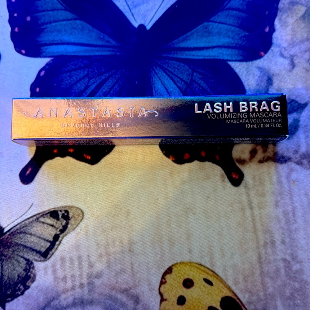 Anastasia Beverly Hills Lash Brag Volumizing Mascara